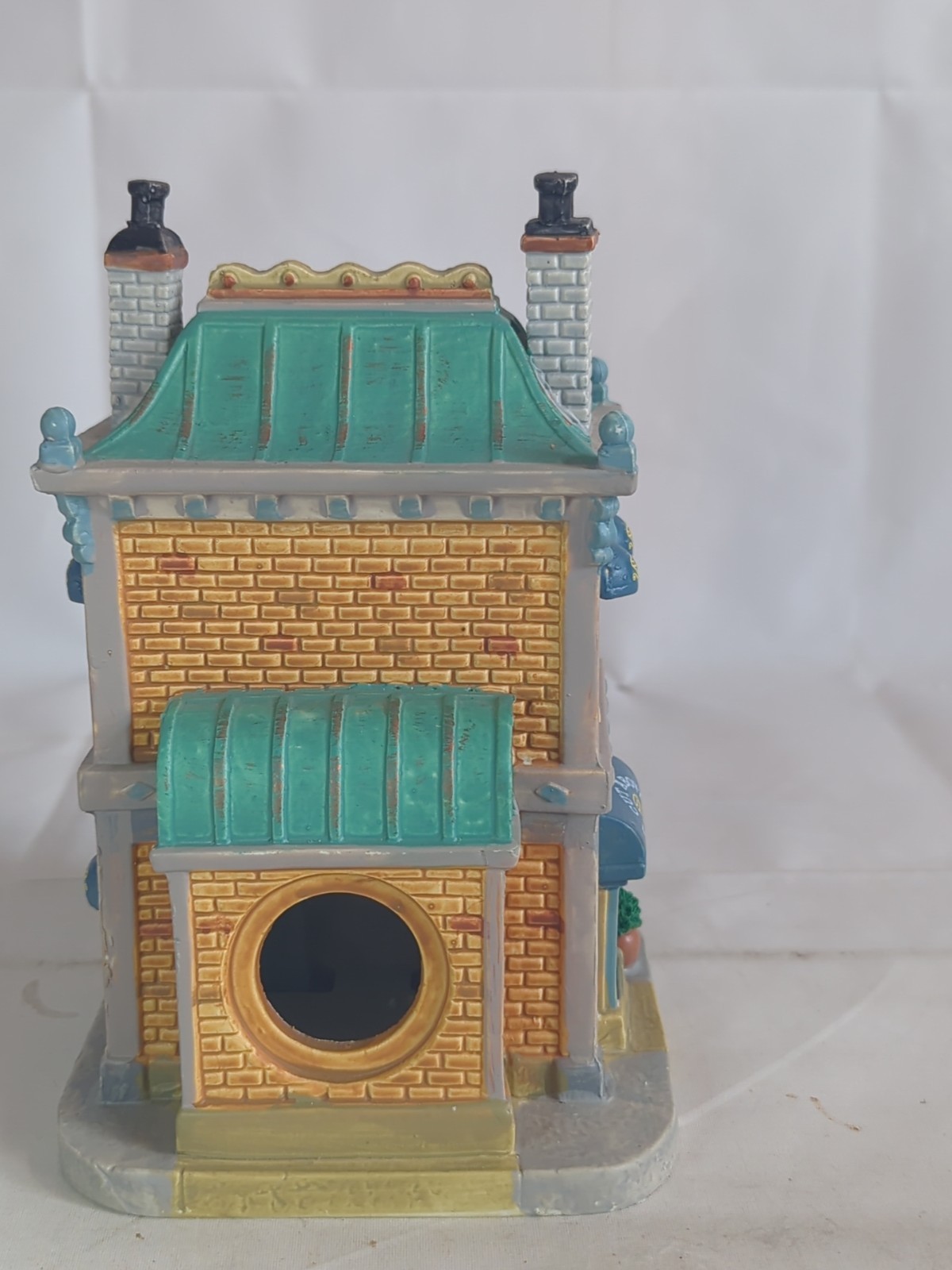 **See Ad** Lemax Christmas Village A CUT ABOVE JEWELERS #75236 2017 D10