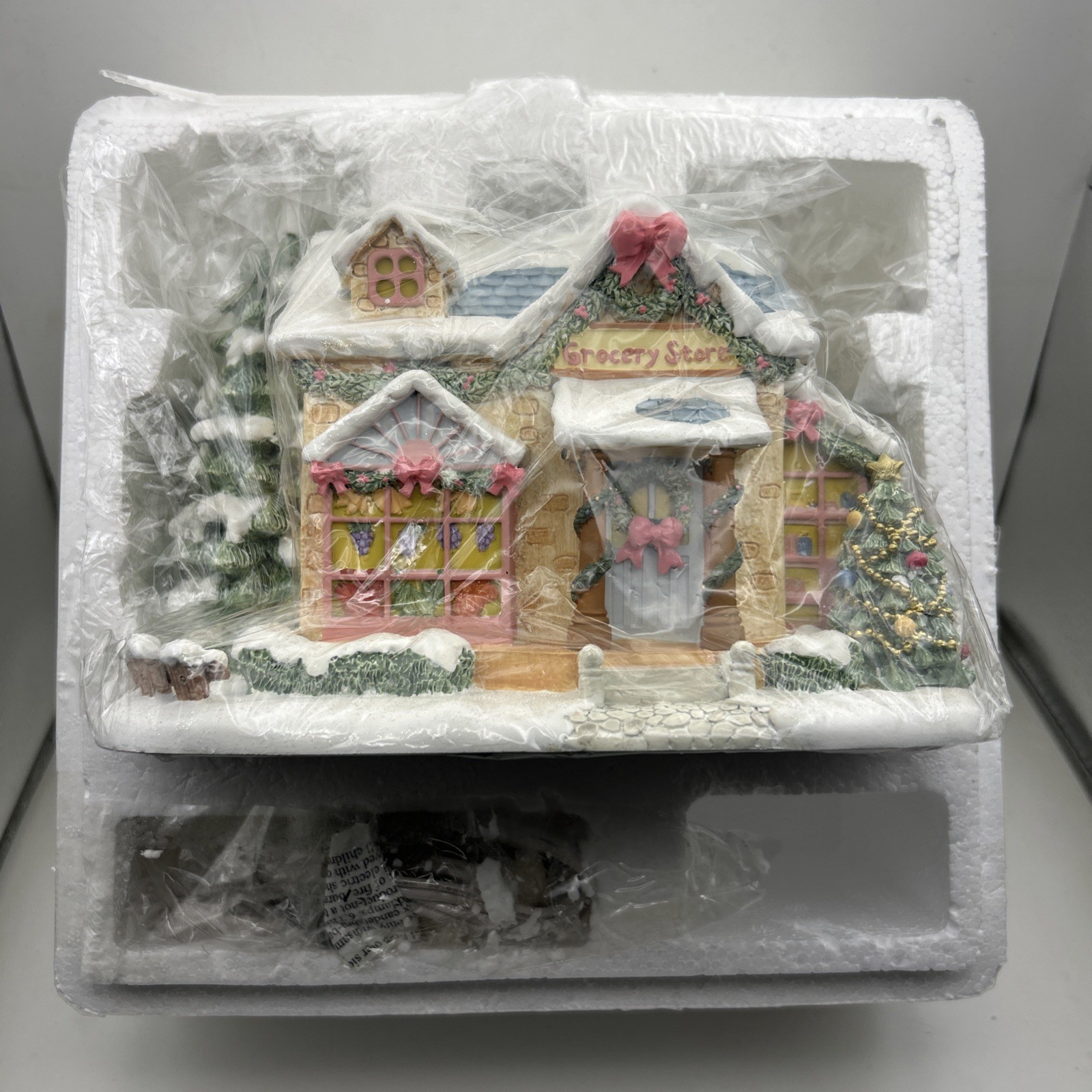 2002 Precious Moments Hawthorne Village “Joyous Village Grocery Store” Christmas