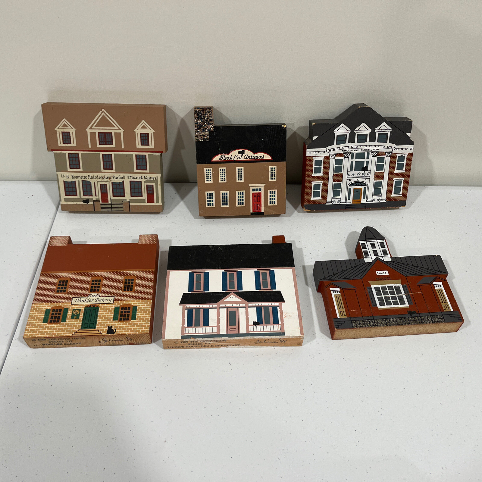 Cat’s Meow Wooden Village House Collectibles Lot of 6 Series VII 7 Bakery School