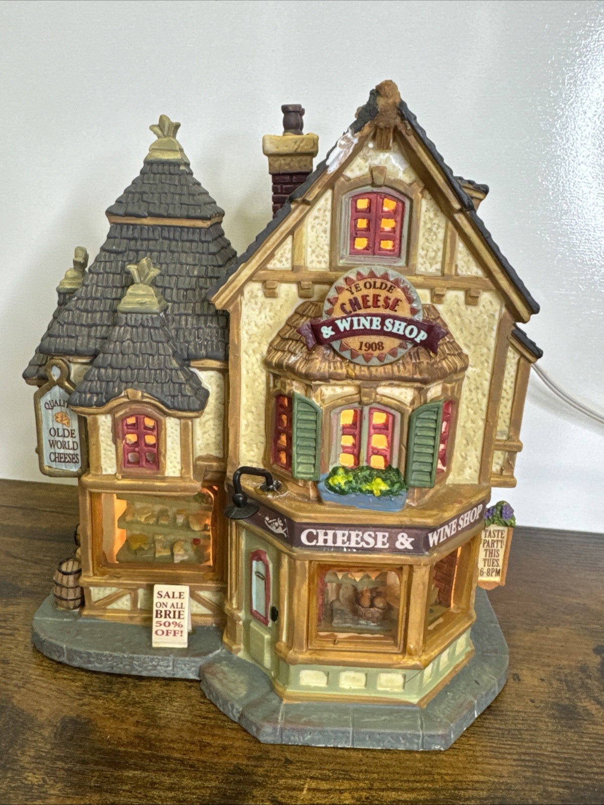 2009 LEMAX CADDINGTON VILLAGE 95815 “YE OLDE CHEESE & WINE SHOPPE SHOPPE” READ