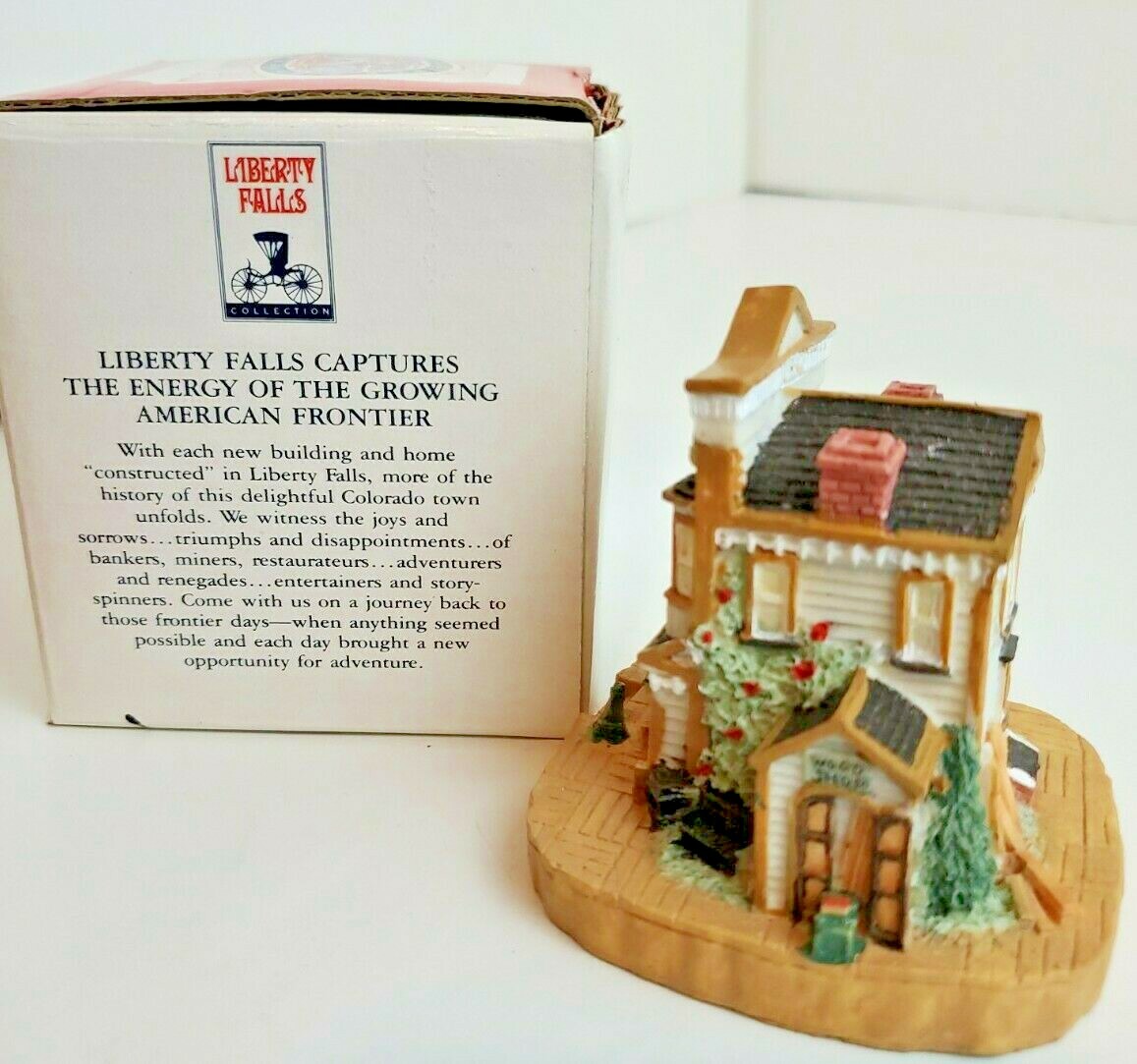 Liberty Falls® COX’S FURNITURE & UNDERTAKERS Figurine (AH38) ©1993 – 3″H