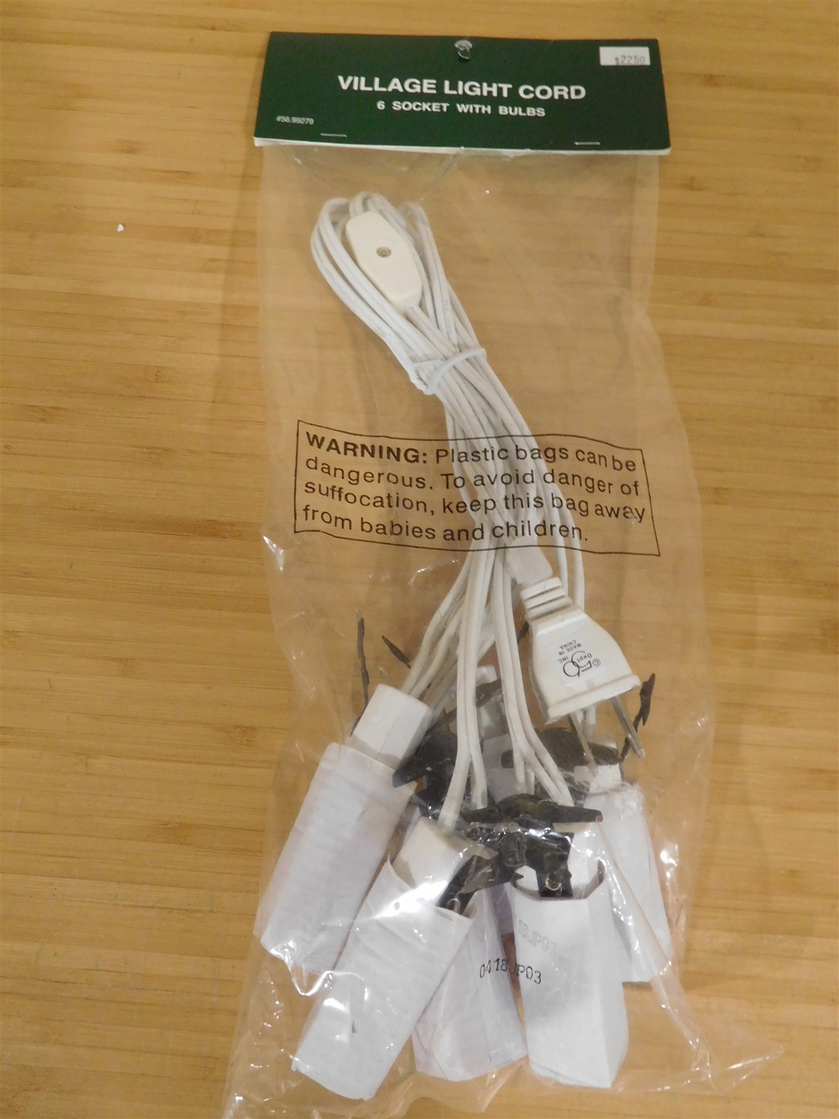 Dept 56 – Six Bulb Light Sockets Cord w/ Switch – #56.99279 – NIP – Free Ship