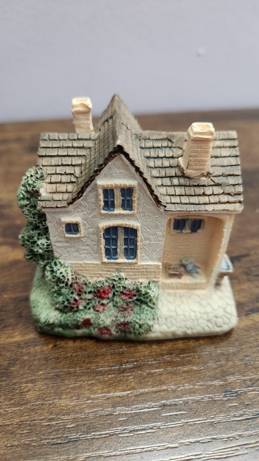 1992 – 1994 Lot of 6 International Resourcing Services Inc. Mini Houses Set