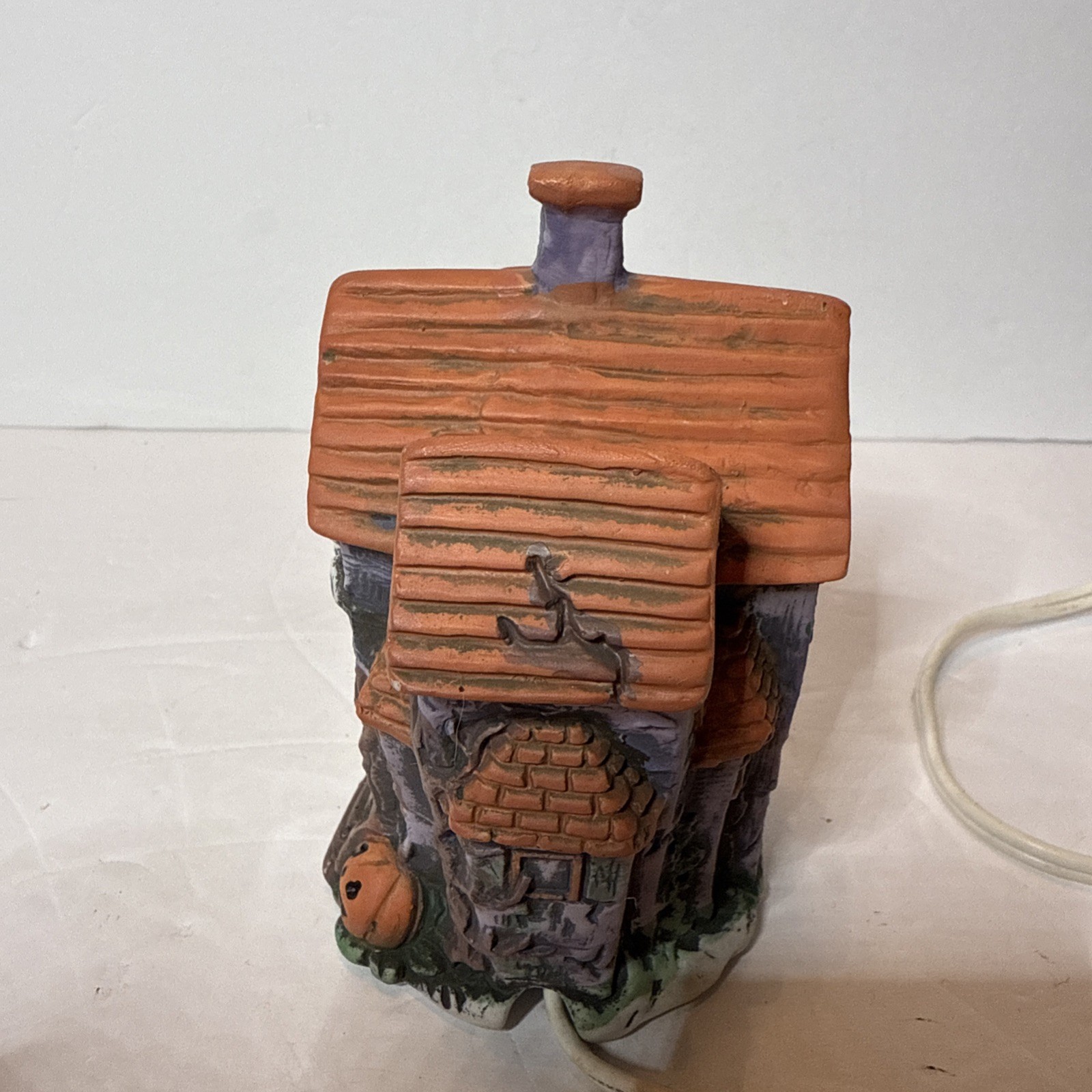 Vintage Illuminated Haunted House With Cord Works