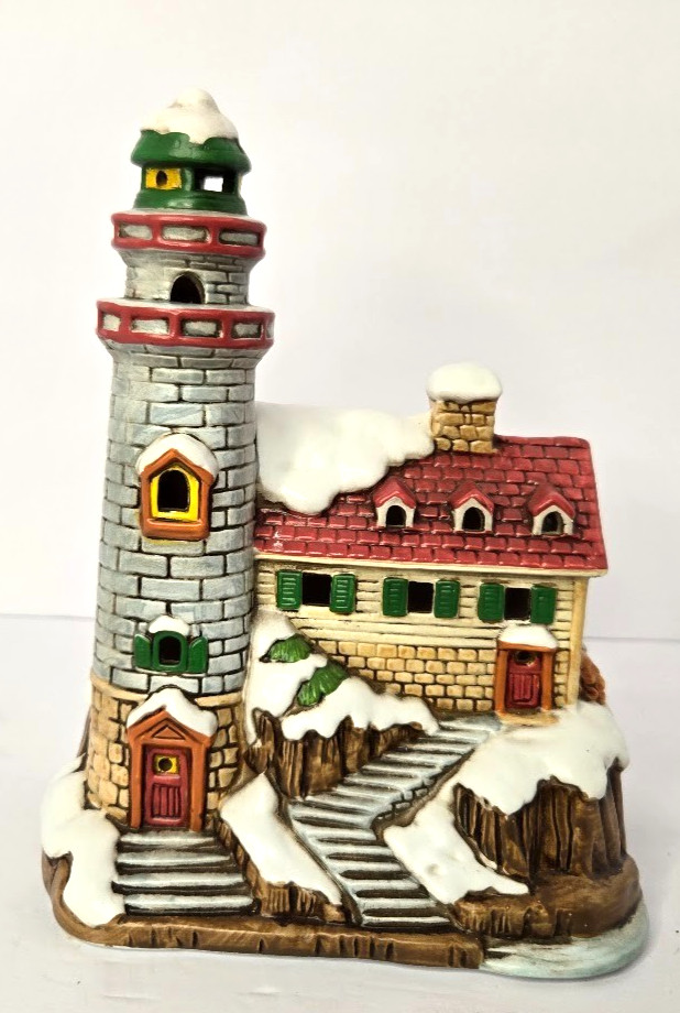 Vtg Lefton Colonial Village Gull’s Nest Lighthouse Designed by Byron Wood