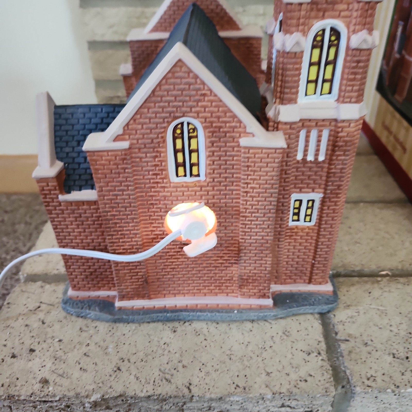 Lemax Village Collection Lighted First Lutheran Church Sioux Falls SD