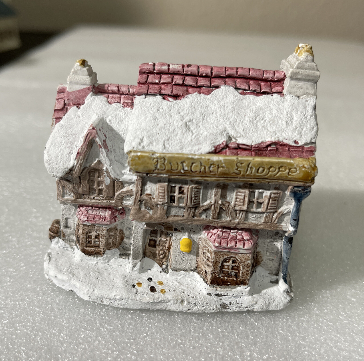 Vintage 1988 A Dickens Christmas Butcher Shoppe RSVP Miniature Cottage Figurine