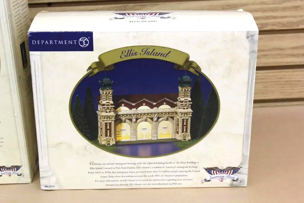 Dept. 56 American Pride Ellis Island No. 57713 Light Up Model in Original Box