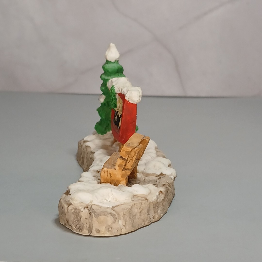 Mercuries Snow Covered Ice Rink Sign Bench Tree Figurine Christmas Village 1995