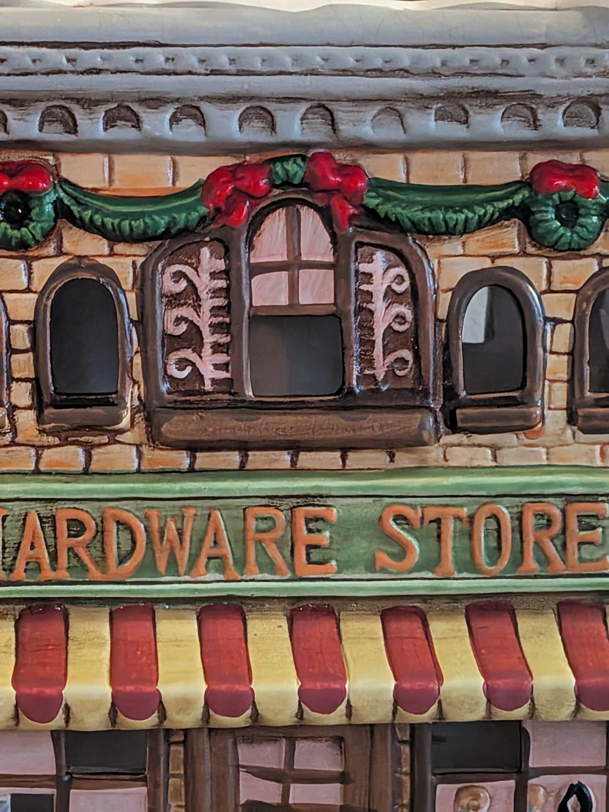 Lefton Colonial Village Hardware Store 1989 Vintage Christmas Building 07340