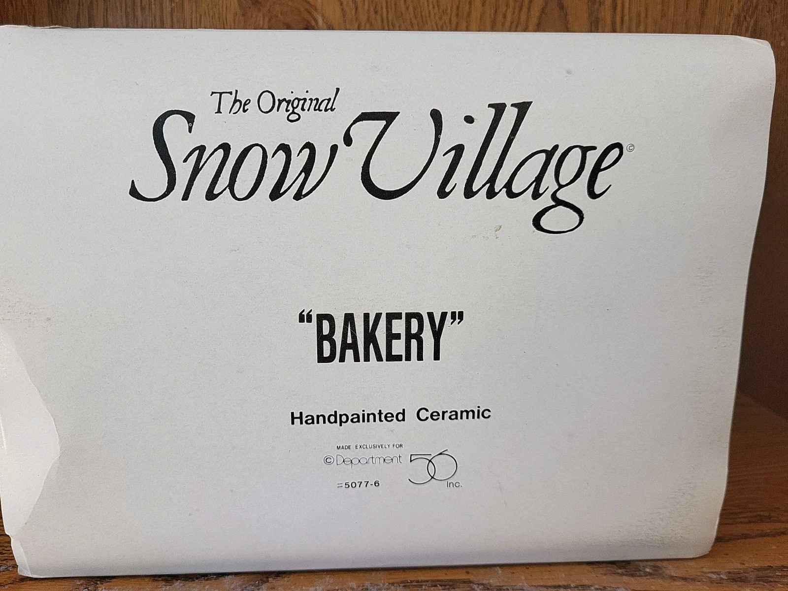 Dept 56 Snow Village 1986 Corner BAKERY w/Box & Light