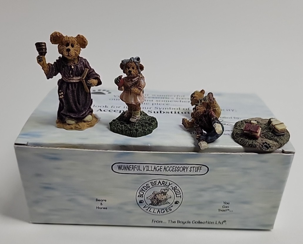 RETIRED Boyds Bearly Built Village Accessory The Boyds Bearly A School  #19504-1