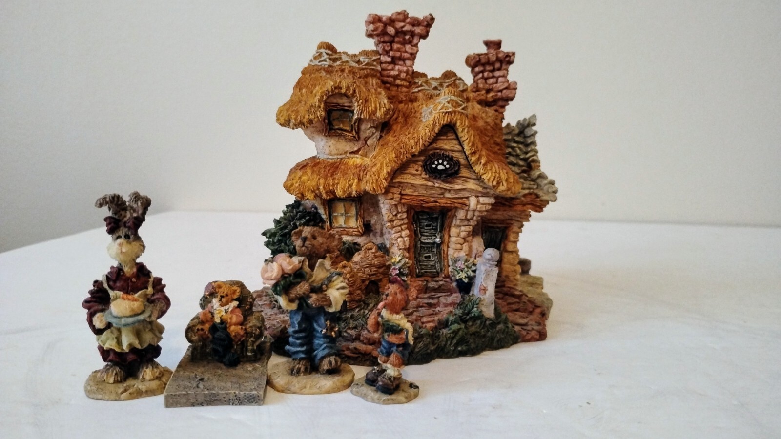 Boyds Bears Boyds Town Village #2 19002 Baileys Cozy Cottage-Vintage-MINT