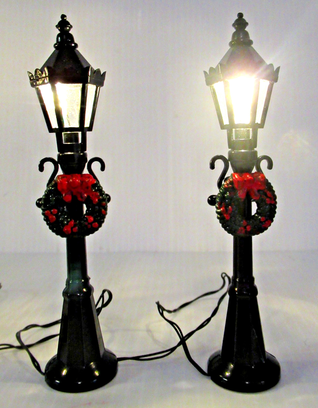 ENCHANTED FOREST “STREET LAMPS” ~(SET OF 4)~ ** LED LIGHTS / BATTERY OPERATED **