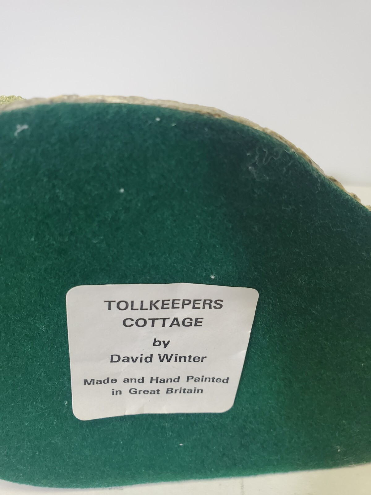 David Winter Cottages Tollkeepers Cottage The Main Collection 1984 small chips