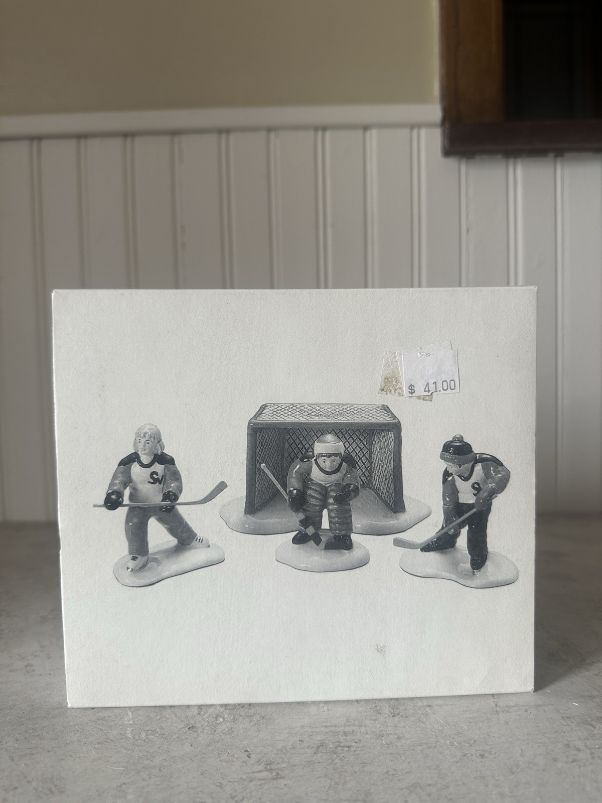 Dept 56 Snow Village 4 Piece Set “Cold Weather Sports” #5410-0 Hockey Accessory