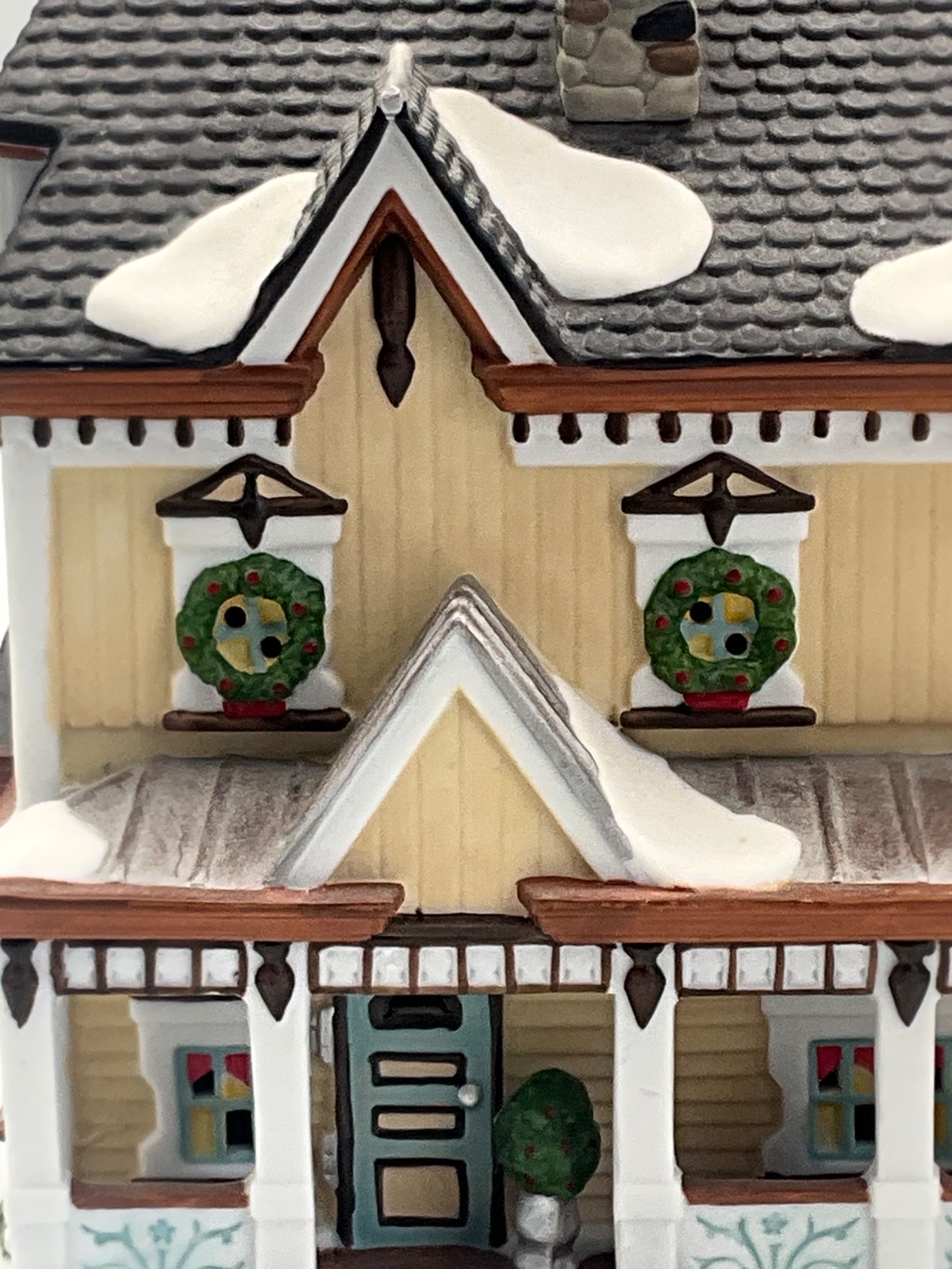 Dept 56 New England Series 2011 Lakeshore Holiday House Lighted New Best Friend