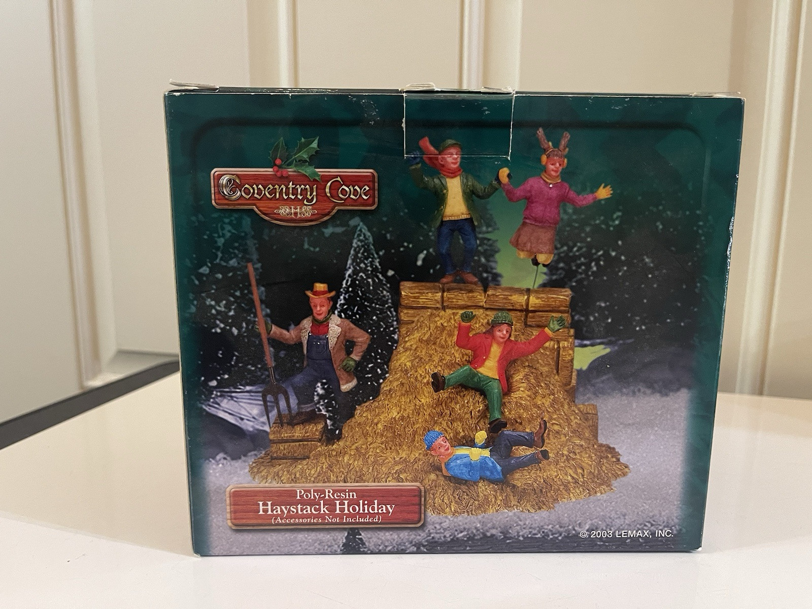 NEW Vintage Coventry Cove Poly-Resin Haystack Holiday Village Display 2003