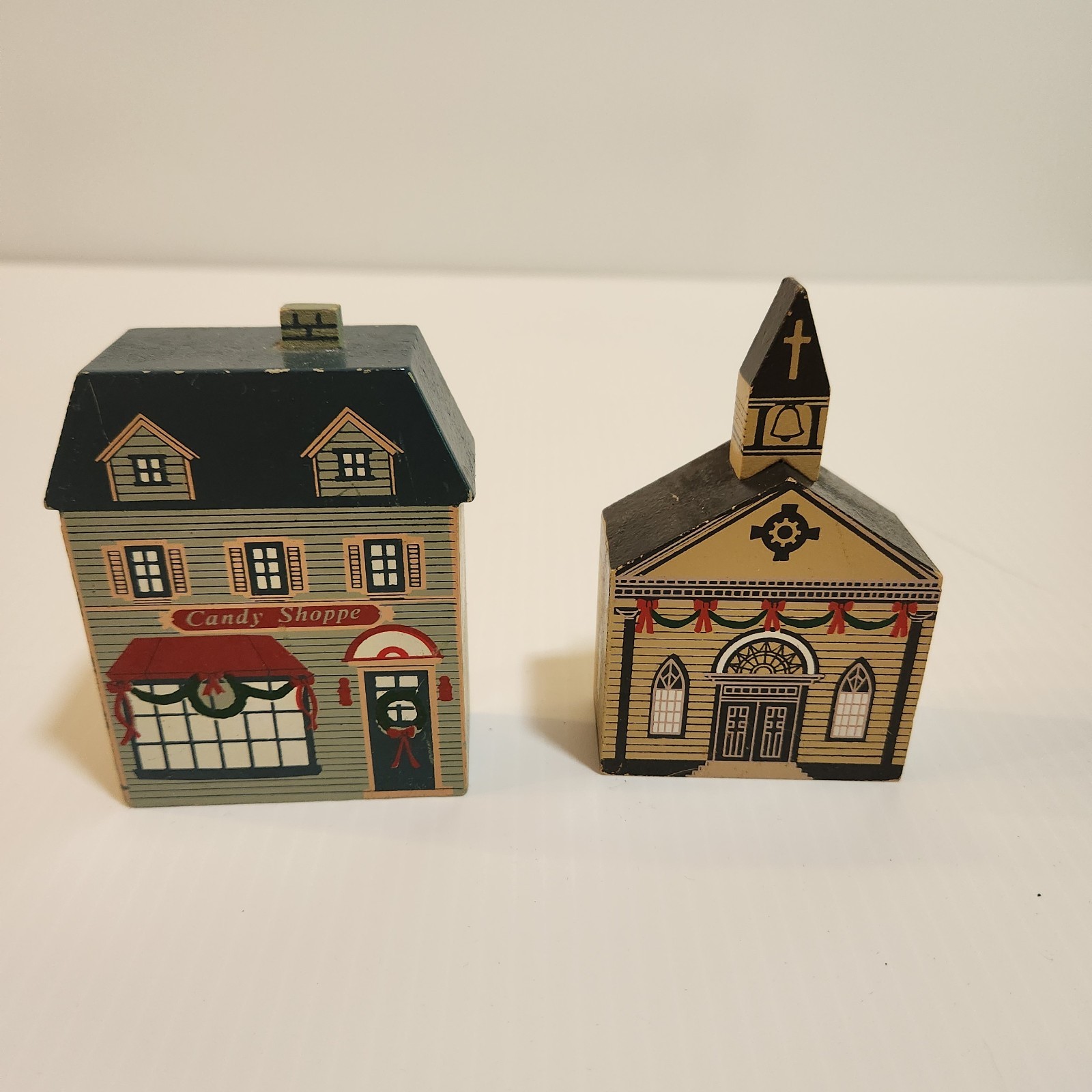 15pc Vintage Wood Christmas Houses, Stores, Barn, Trees, People Made In Taiwan