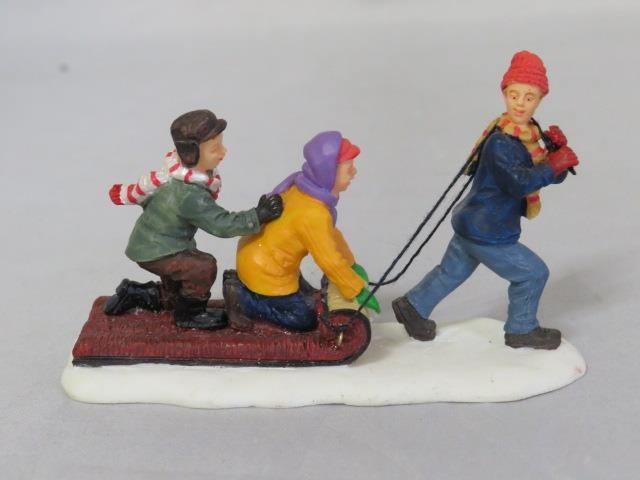 Lemax Village THE TOBOGGAN TUG Children Sled Sleigh Christmas Figure 2000 #02418