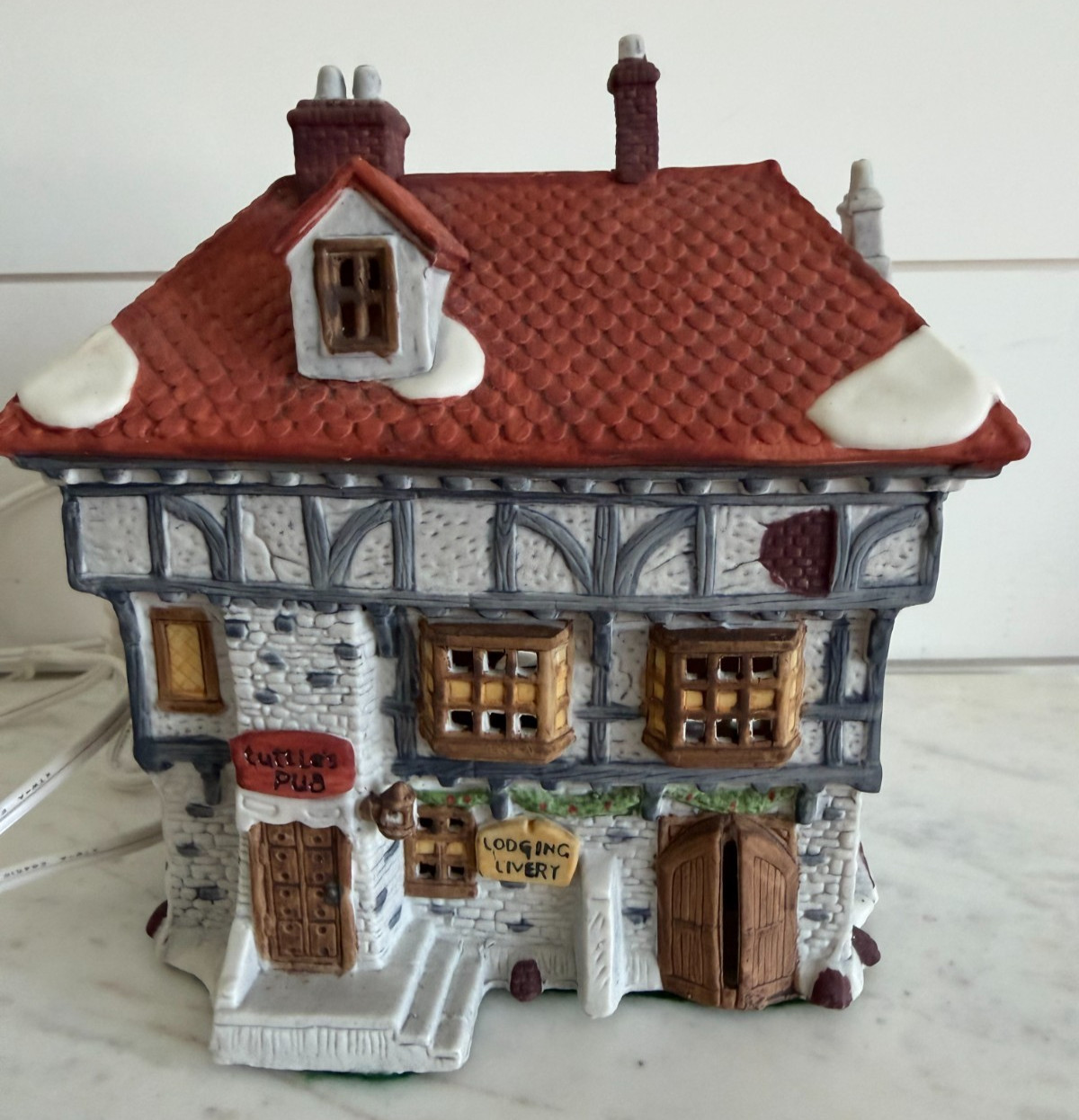 Vintage Department 56 Dickens Series 1986 “Tuttle’s Pub” Light Cord RETIRED