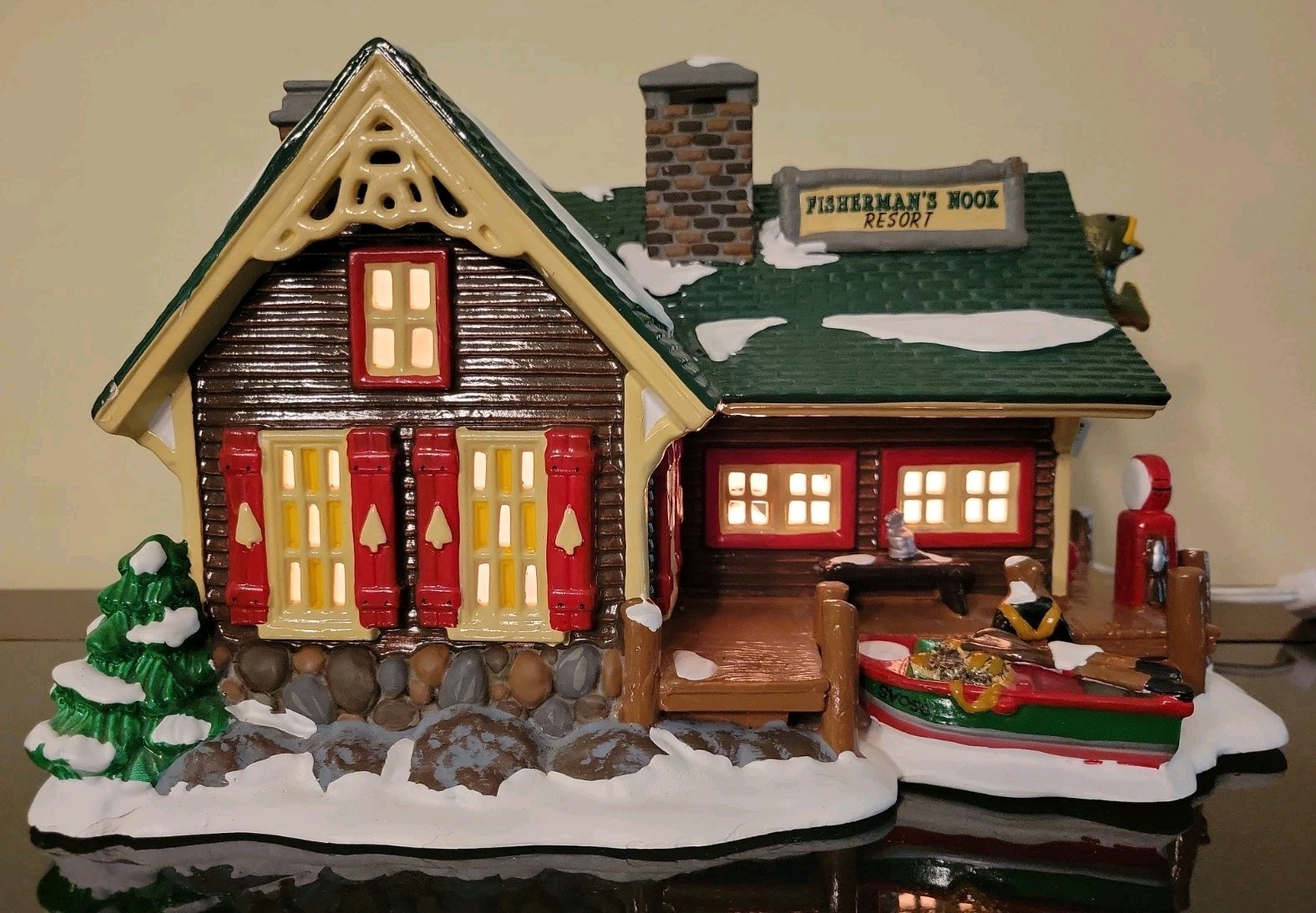 Dept 56 Vintage 1994 Snow Village “Fisherman’s Nook Resort” #5460-7 Retired