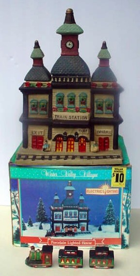 Winter Valley Villages Porcelain Train Station Christmas Lighted House Vintage