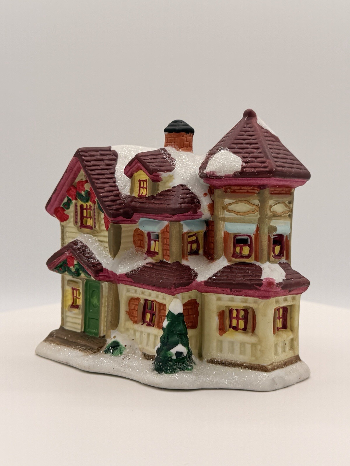 Cobblestone Corners 2004 Turret Home Windham Christmas Village Green A40