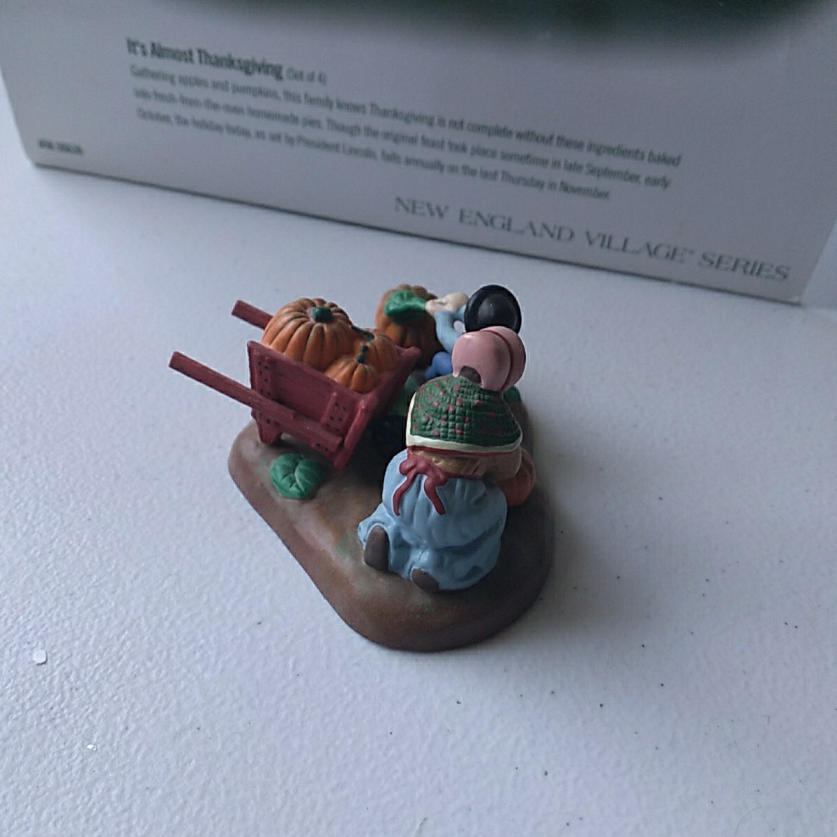 Dept 56 New England Village 56639 “It’s Almost Thanksgiving” Set/4 Retired GCIB