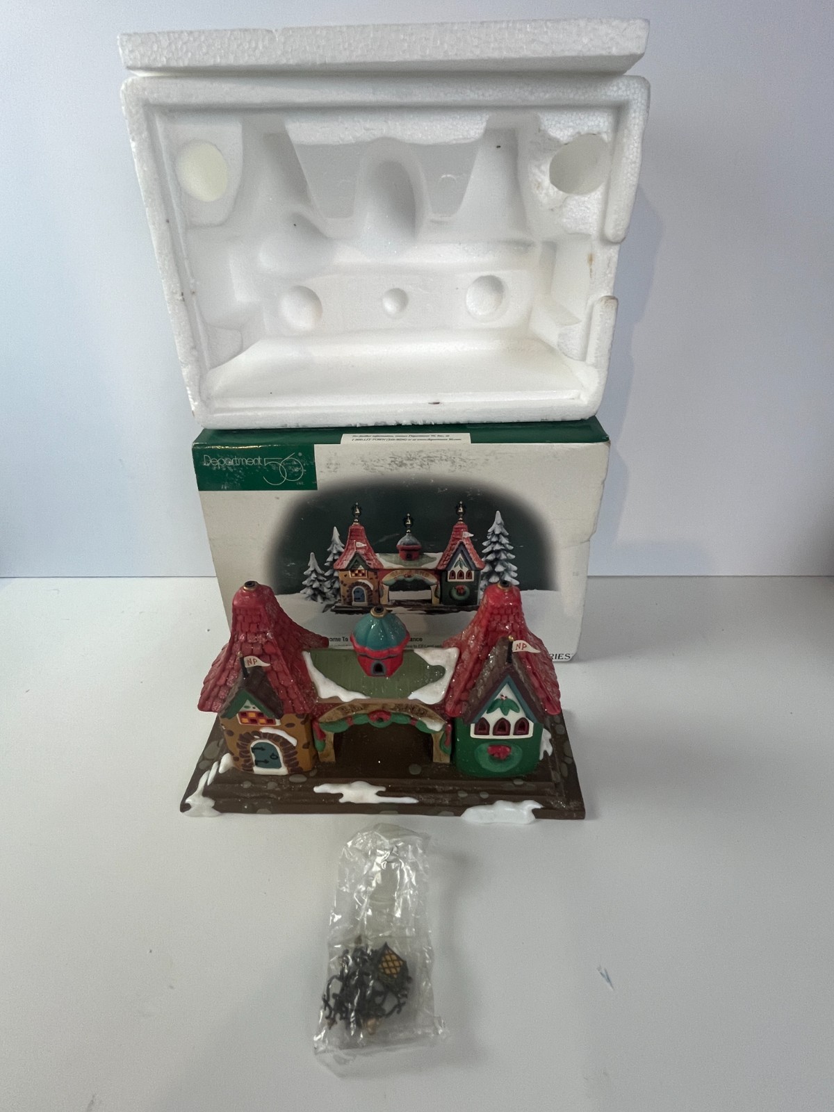 Department 56 Dept Welcome to Elf Land Gateway Entrance 56431 Elfland