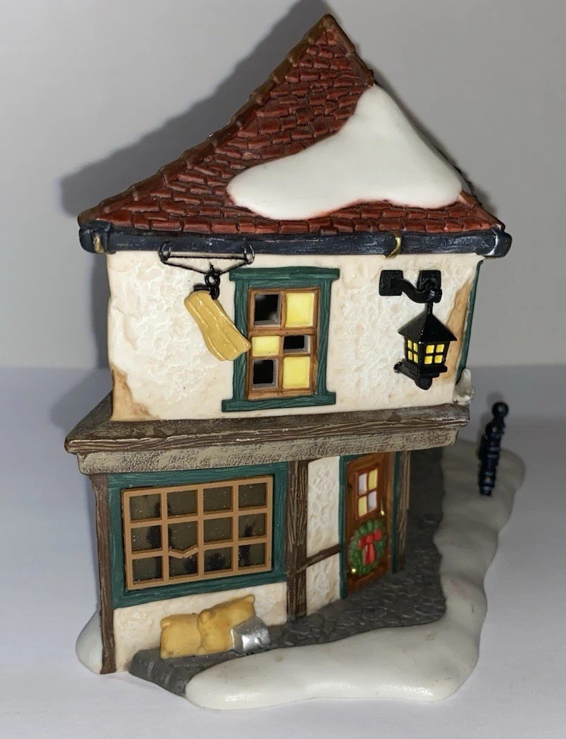 Dept56 Dickens Village Series The Old Curiosity Shop – See Description