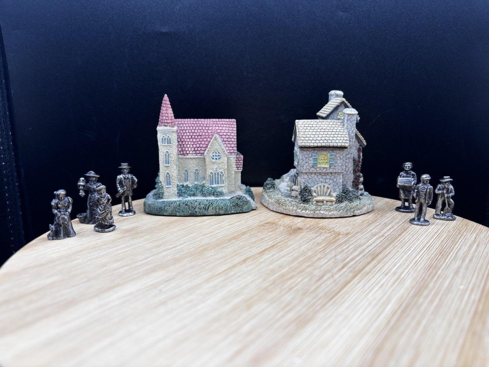7 IRS Liberty Falls miniature pewter figurines