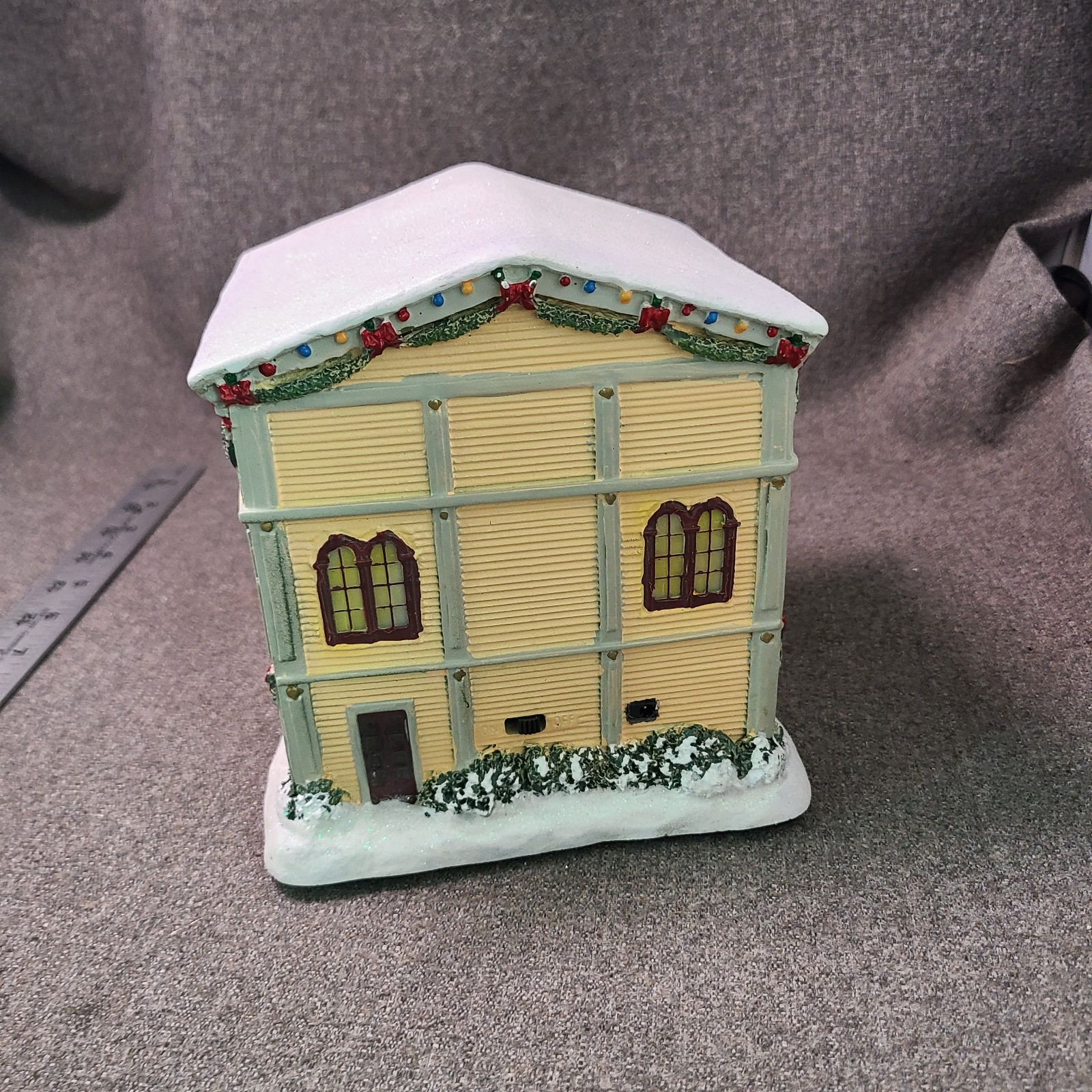 NEW Hawthorn Christmas Village Thomas Kinkade Main Street Gallery Tested Working