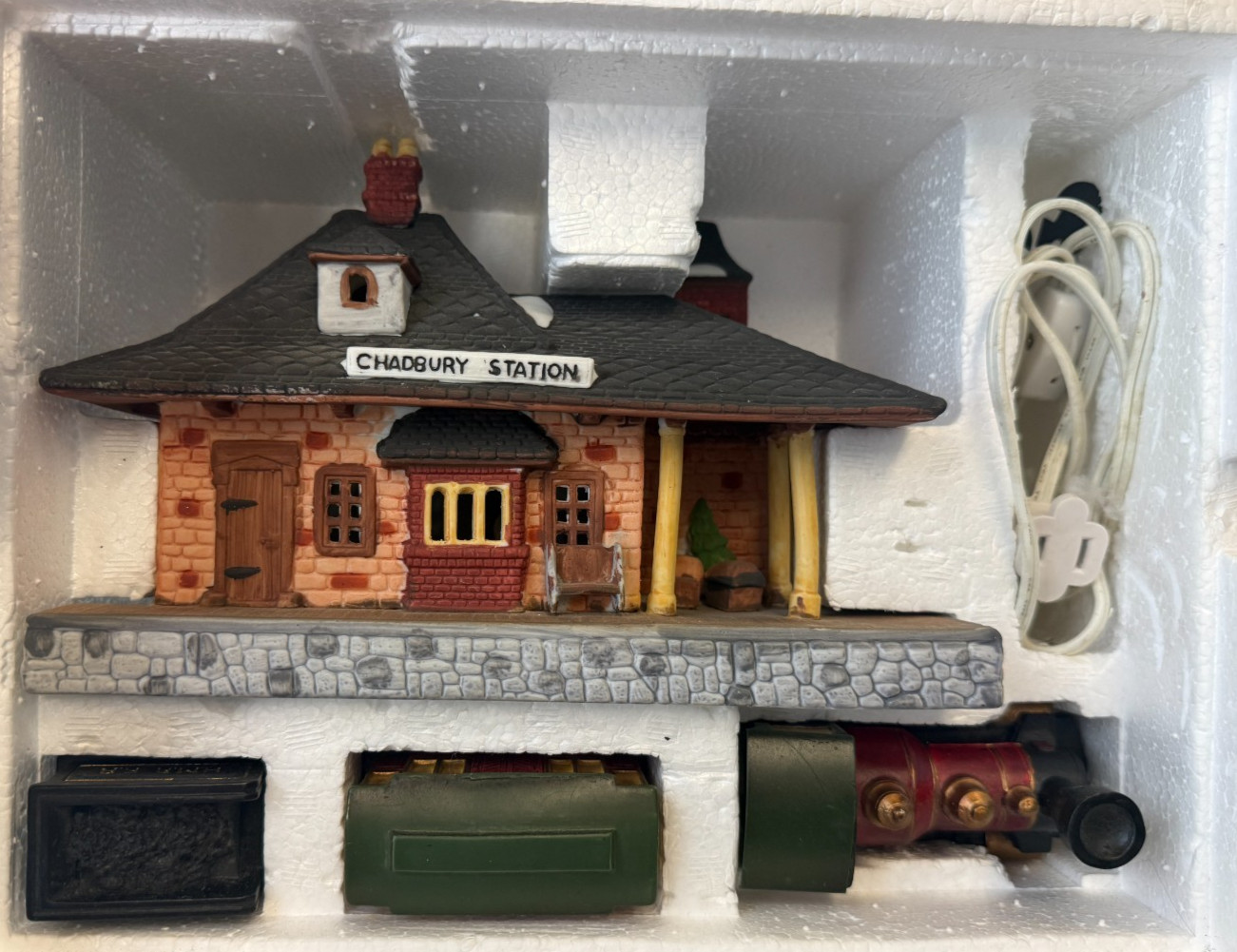 Dept 56 Dickens Village Chadbury Station Train 4 Pc Set 56.65285 Retired