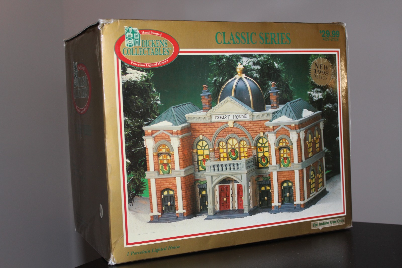 1998 Dickens Collectables Classic Series Porcelain Court House Christmas Village