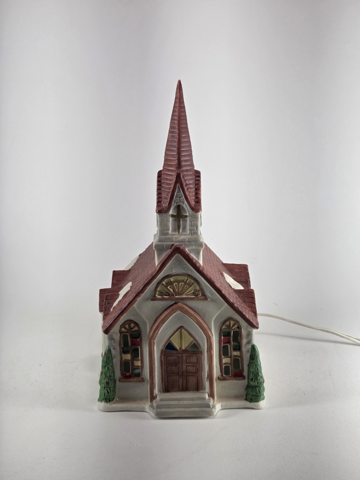 Holiday expressions village Church Lighted 1992