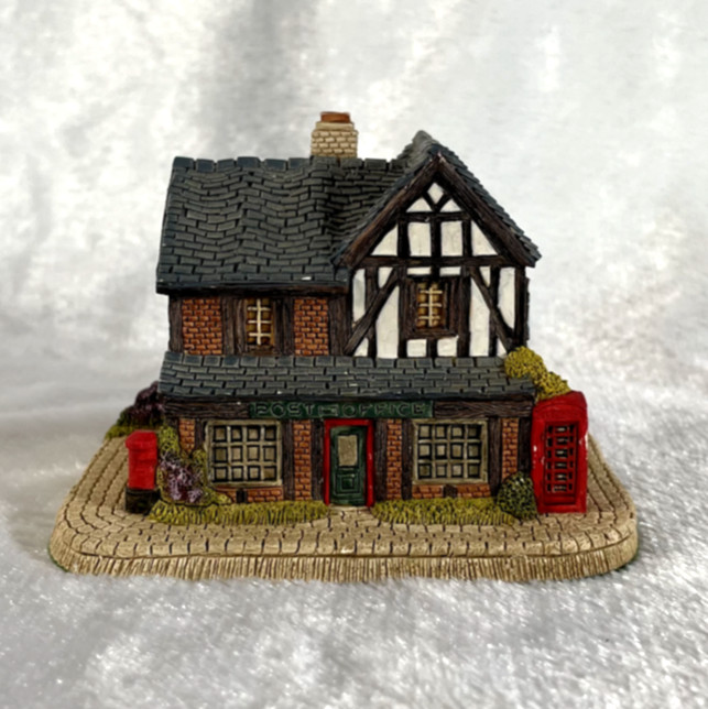 Fraser Creations Miniature Post Office Sculpture Made in Scotland – 1990 – NICE!