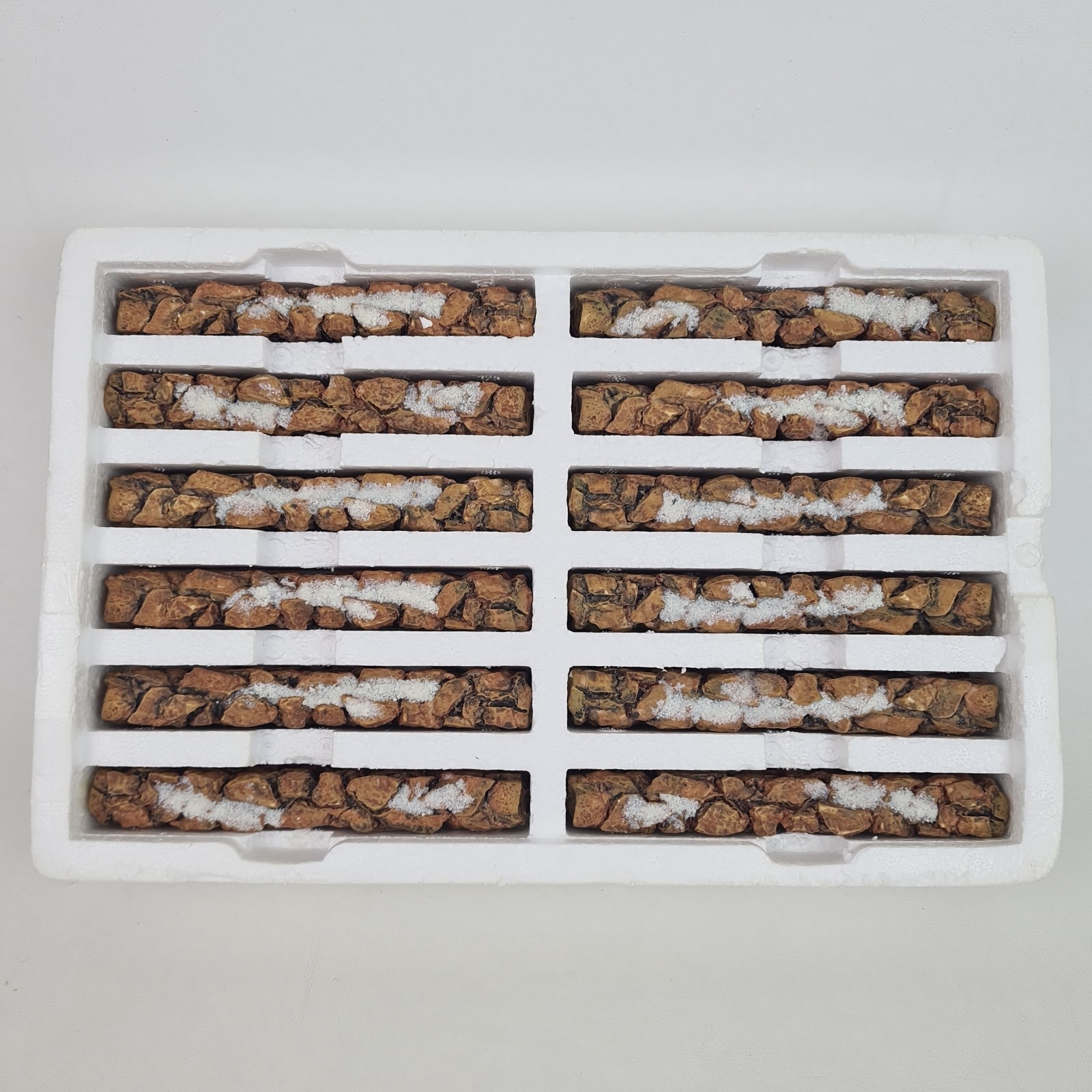 🚨 Department 56 “Stone Wall” Set Of 12 52629 Village Christmas Accessories