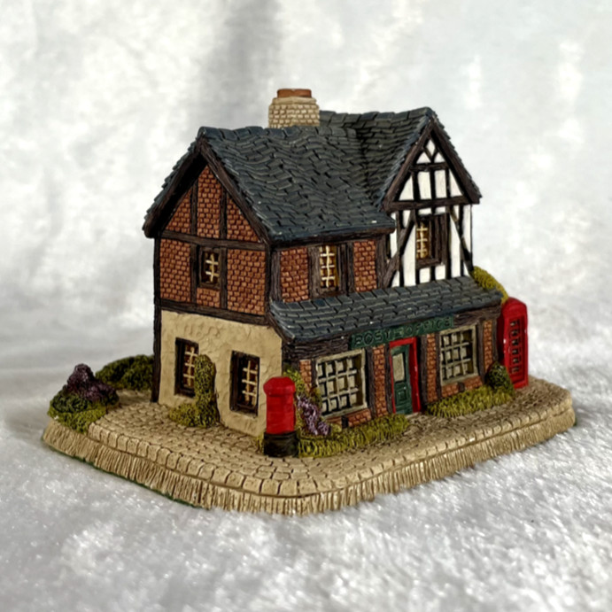 Fraser Creations Miniature Post Office Sculpture Made in Scotland – 1990 – NICE!