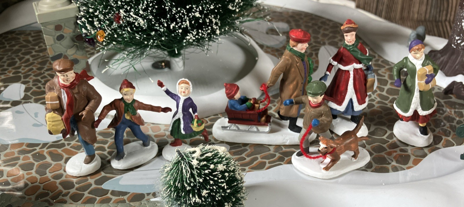 Dept 56 All Around the Park Animated Village Skating Rink Set w/Box Read VIDEO