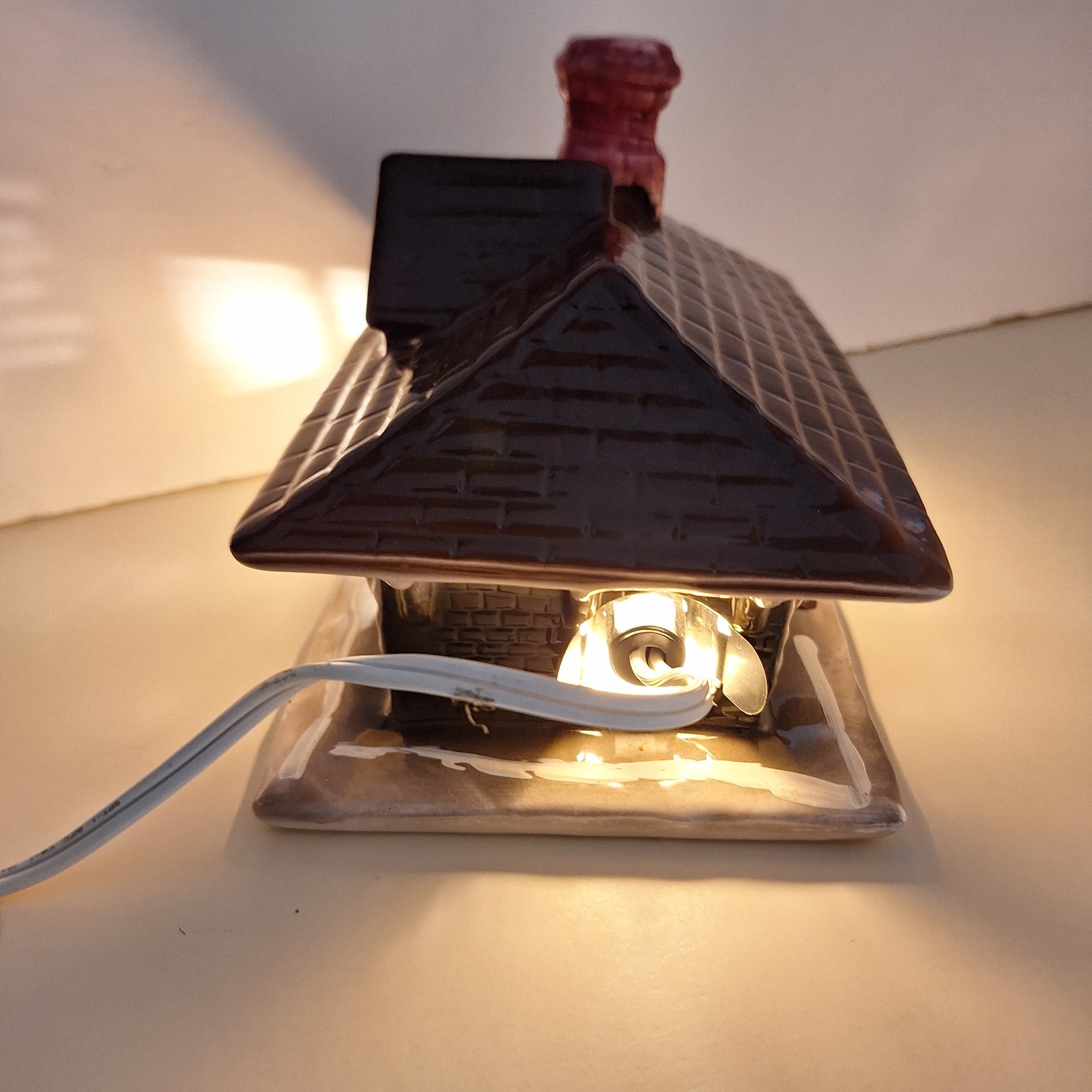 Vintage Byron Mold Train Station Christmas Village Ceramic Lighted Corded Bulb