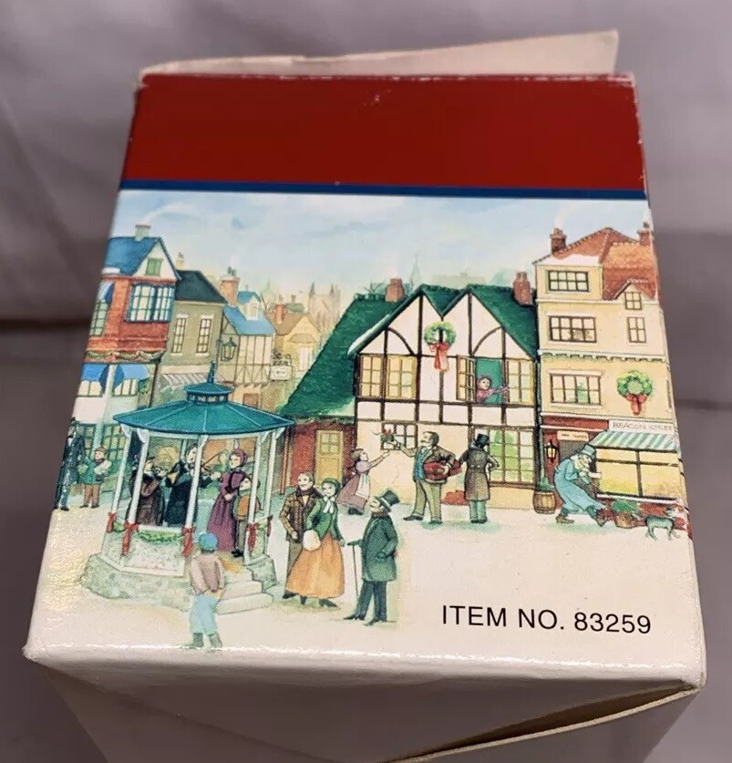 1998 Lemax Vintage Porcelain Figurine ROVER’S LOOSE Christmas Village #83259