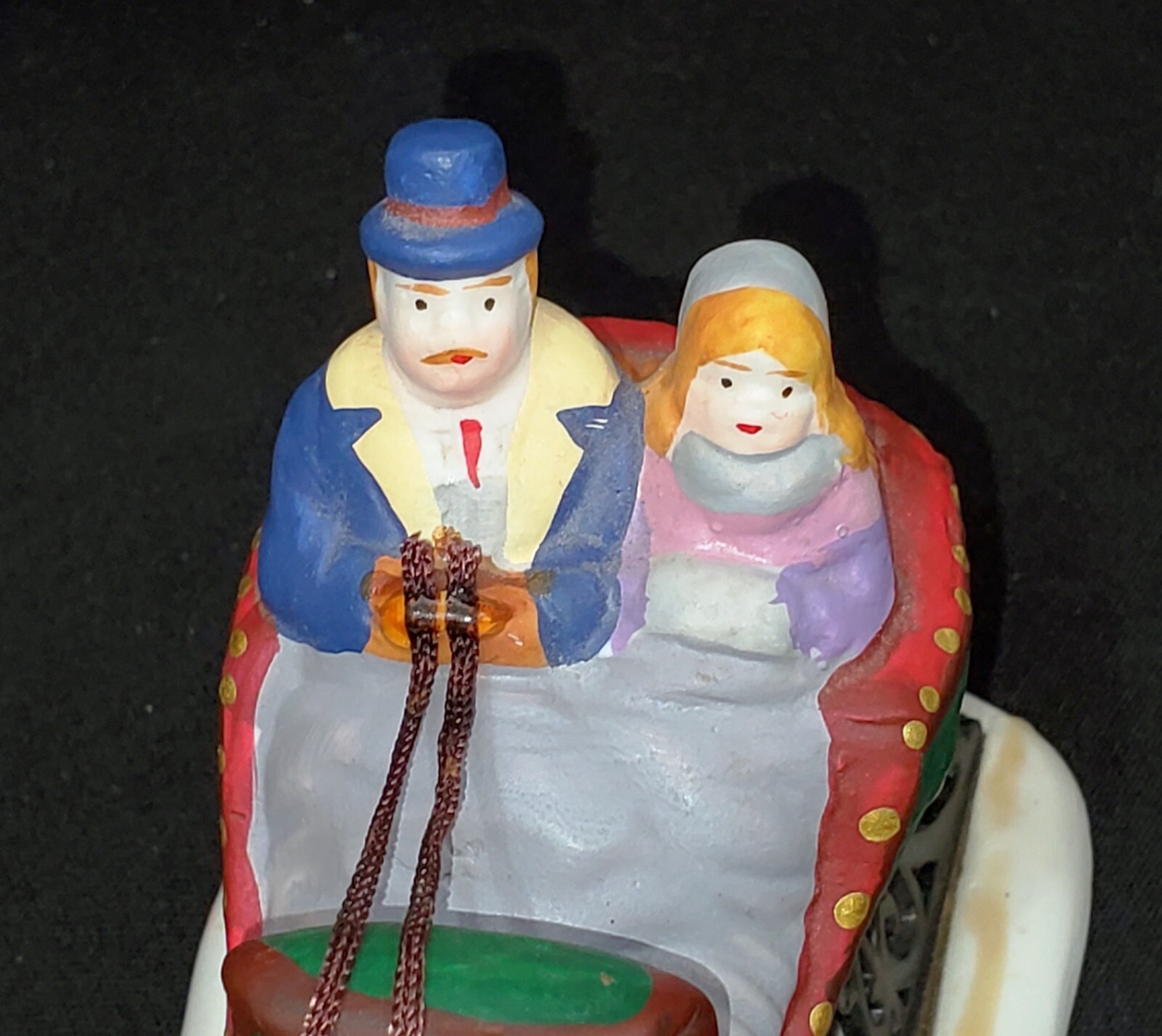 Lemax COZY SLEIGH RIDE Christmas Village figure horse drawn carriage #53158 1995