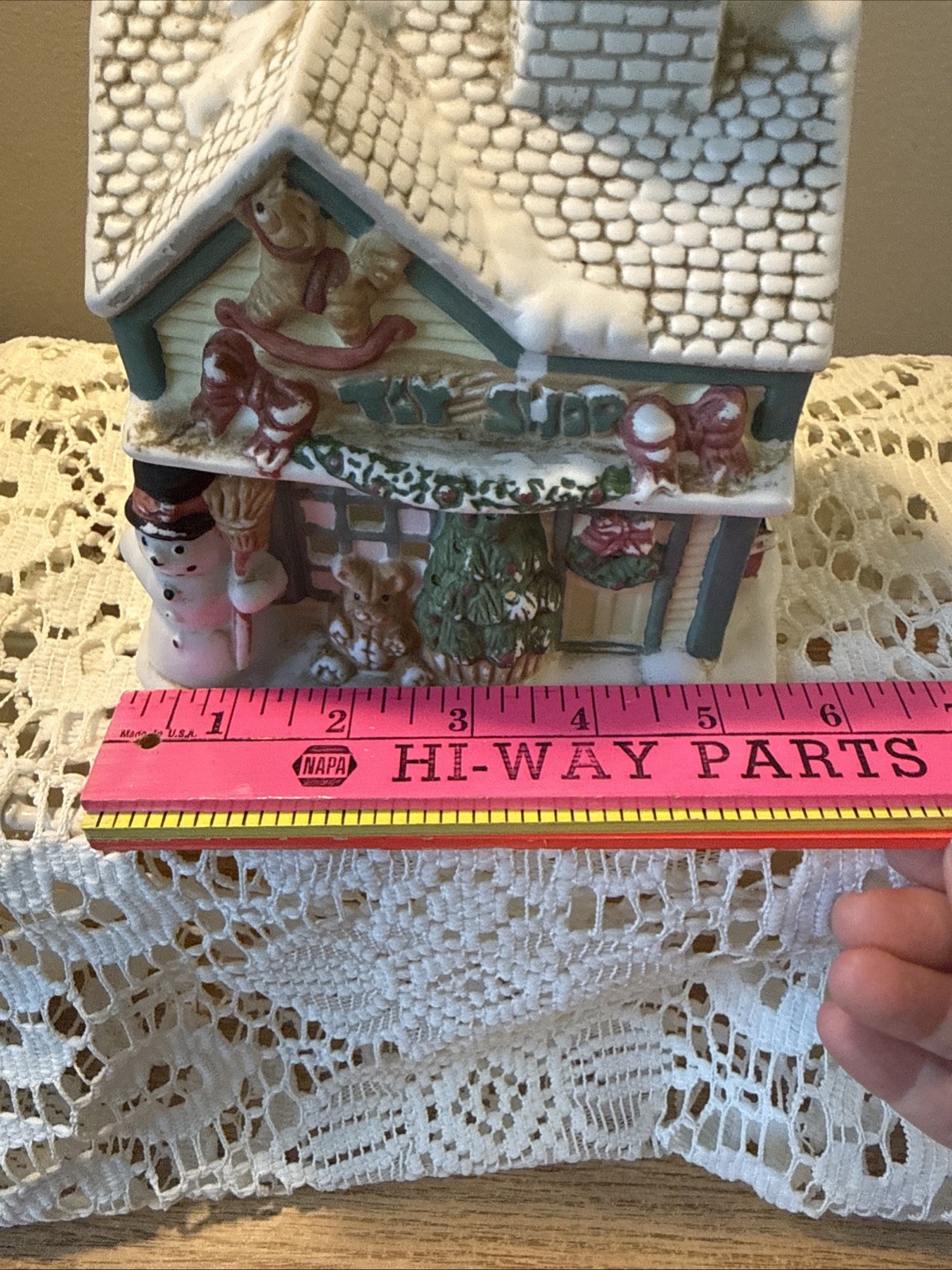 Partylite Toy Shop Snow Village Christmas House w/ Tree Snowman Teddy Bear Horse