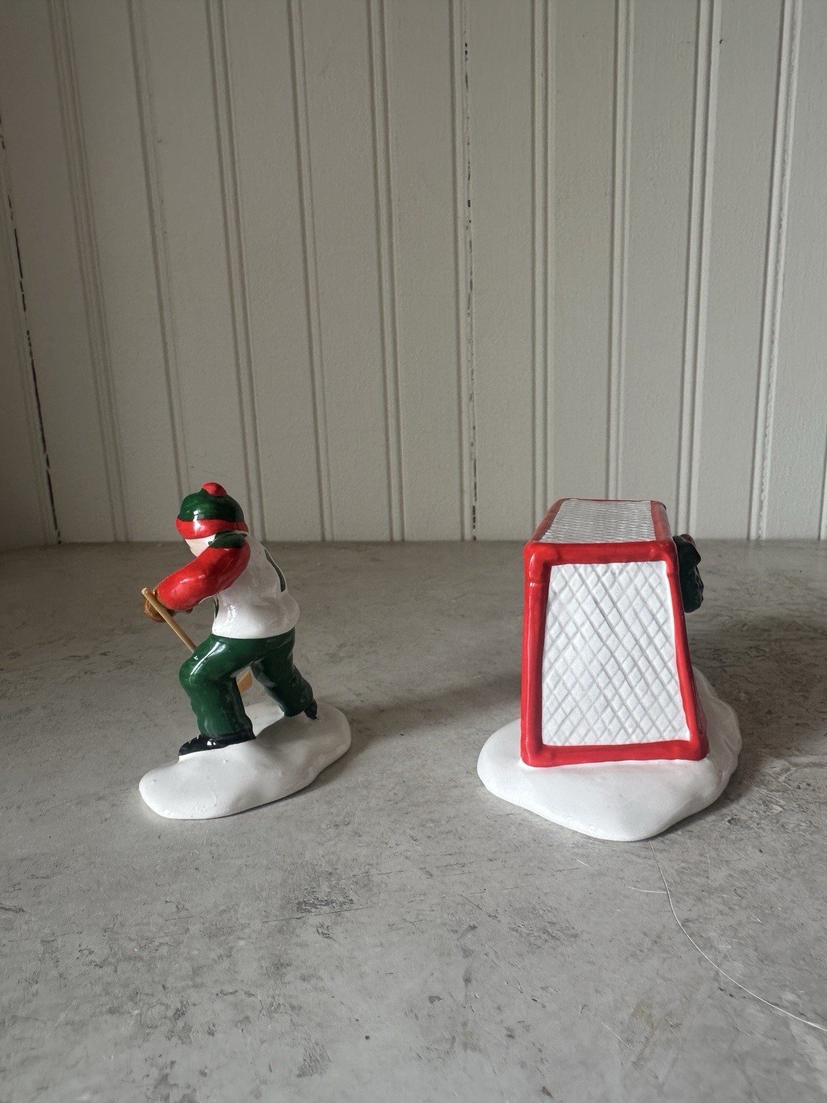 Dept 56 Snow Village 4 Piece Set “Cold Weather Sports” #5410-0 Hockey Accessory