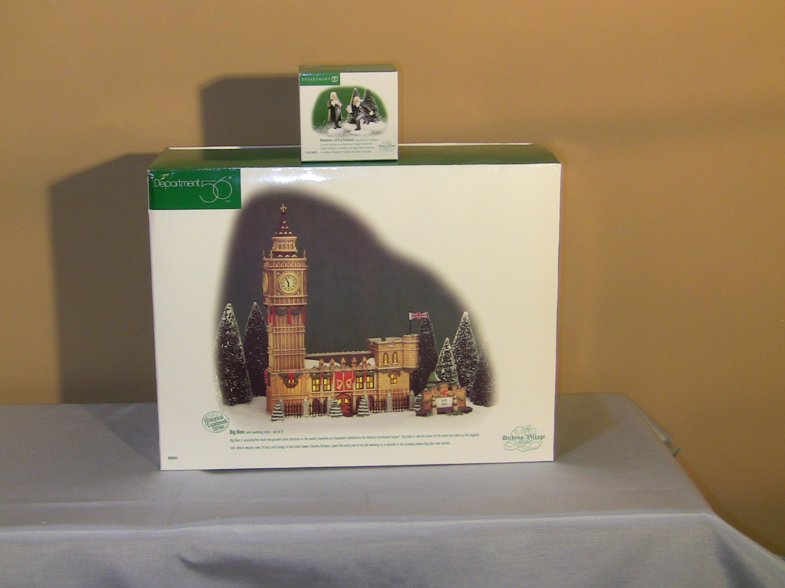 Department 56 Dickens Village “Big Ben” 58341 and Members of Parliament 58455