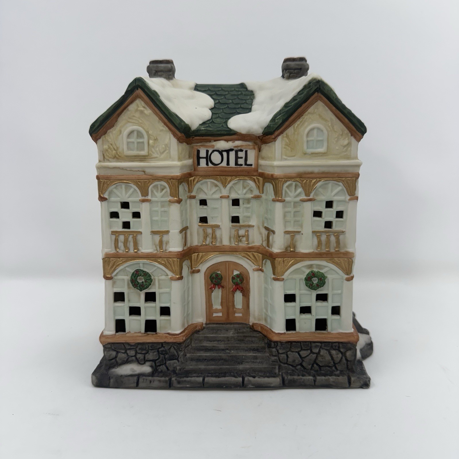 Mercuries USA Lighted Christmas Village House “Hotel” 1998