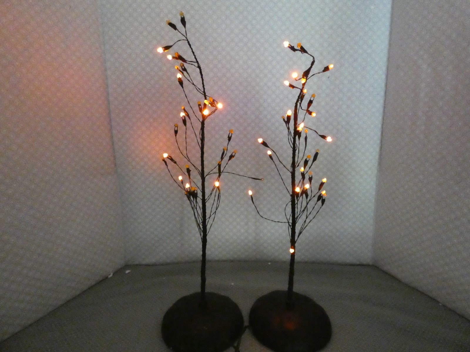 Dept 56 “Orange Halloween Twinkle Bright Tree” #53168 – 2 Boxes! Tested & Works