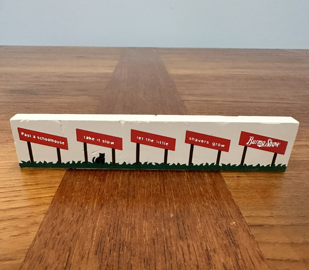 Retired 1995 Cat’s Meow Village Shelf Sitter – BURMA SHAVE SIGNS Accessory #250