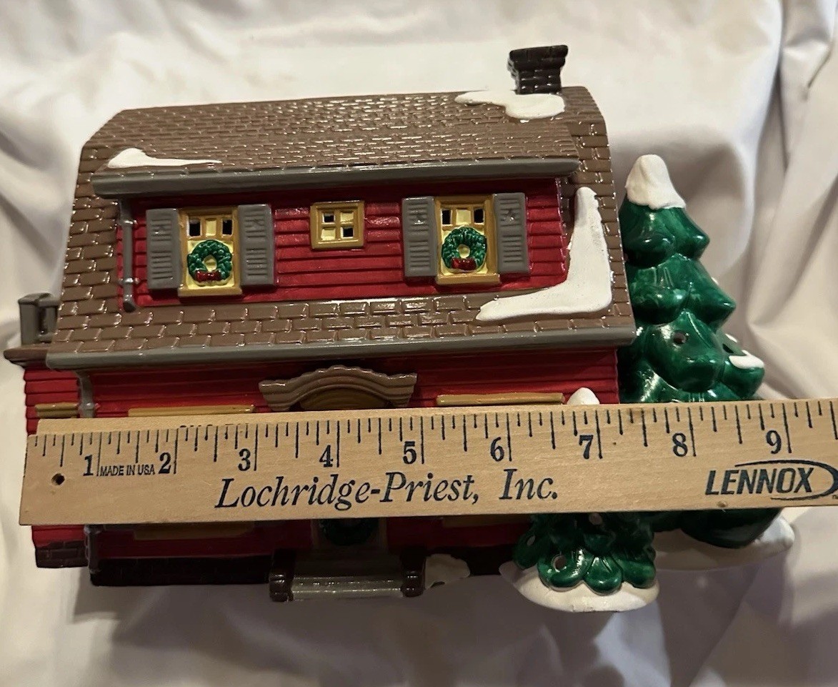 Dept 56 The Original Snow Village Dutch Colonial No Light Cord Or Box Christmas